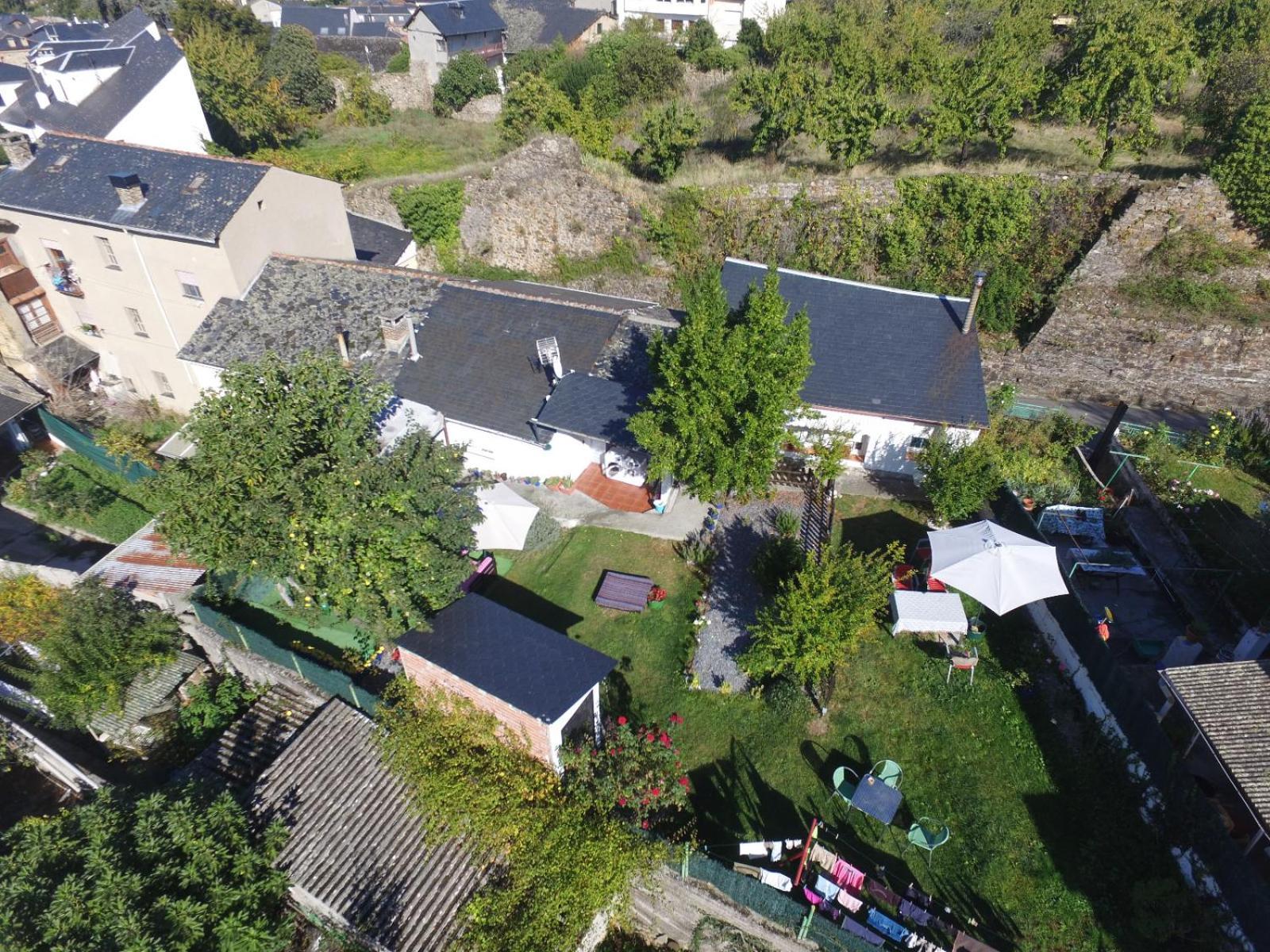 Albergue El Castillo Villafranca Del Bierzo Bagian luar foto